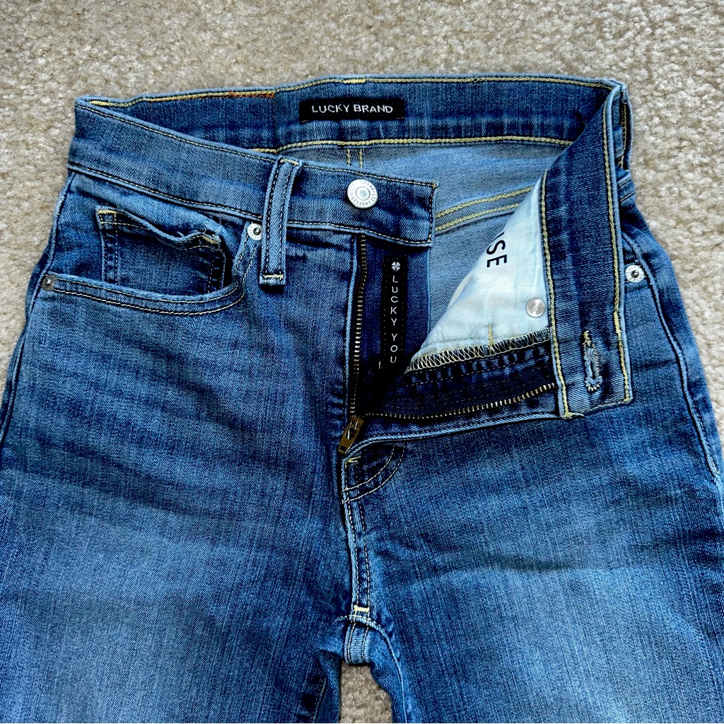 Lucky Brand High Rise Straight Leg Jeans